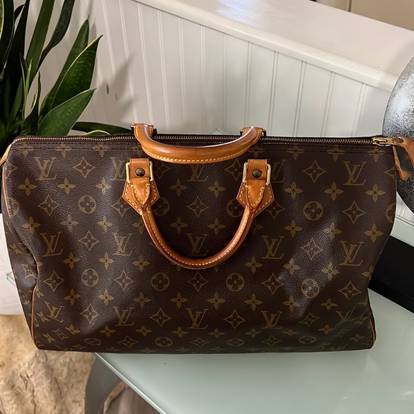 Louis Vuitton Monogram Speedy 40 Hand Boston Bag - Picture 2 of 14